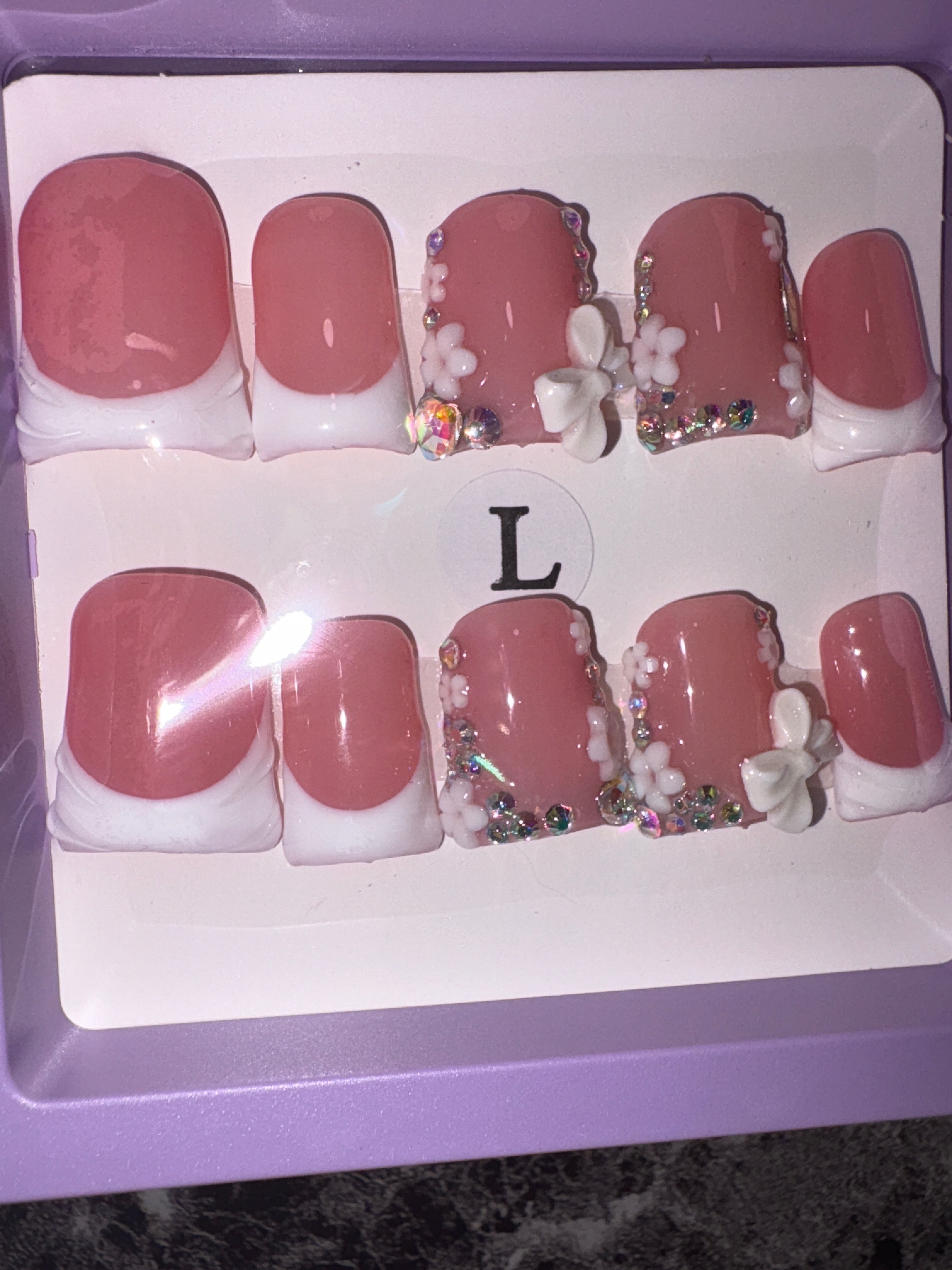 Short duck nails