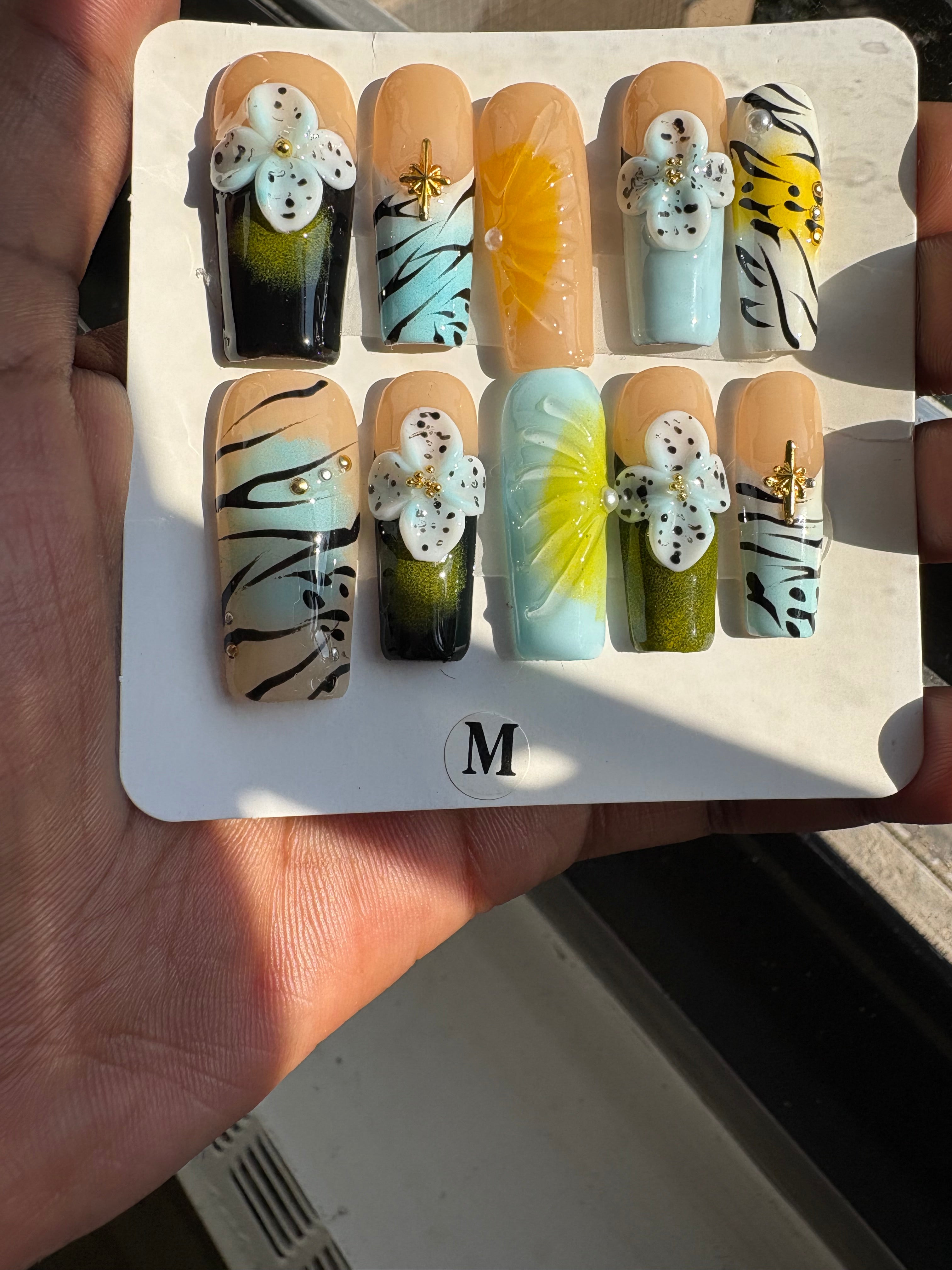 Medium length press ons