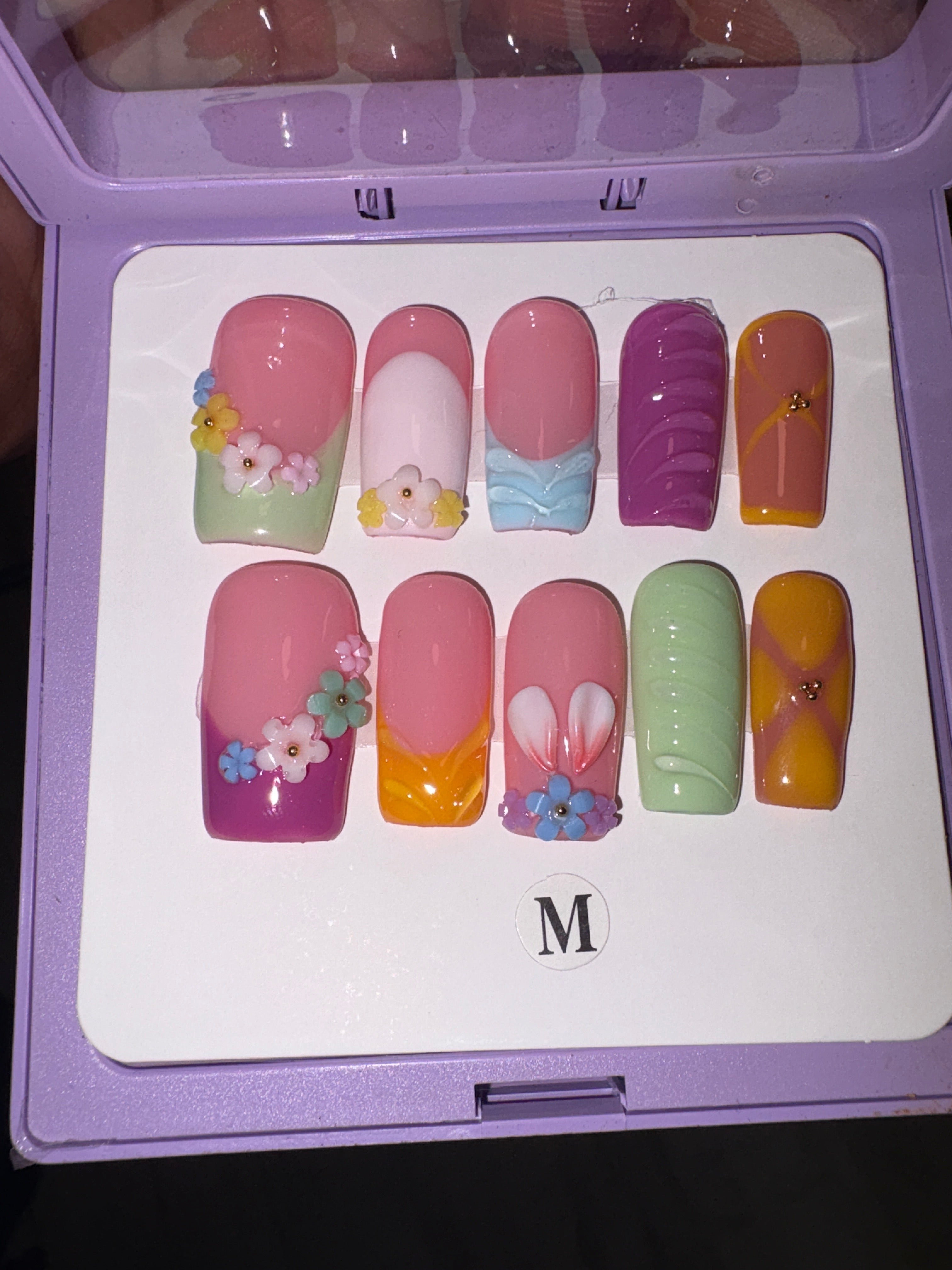Medium length press on nail set